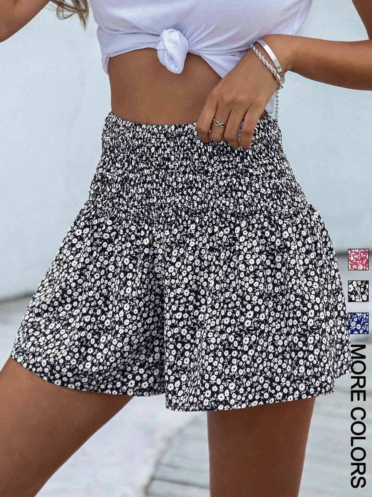 Ditsy Floral Flowy Shorts