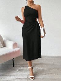Soirée One-Shoulder Side-Slit Dress