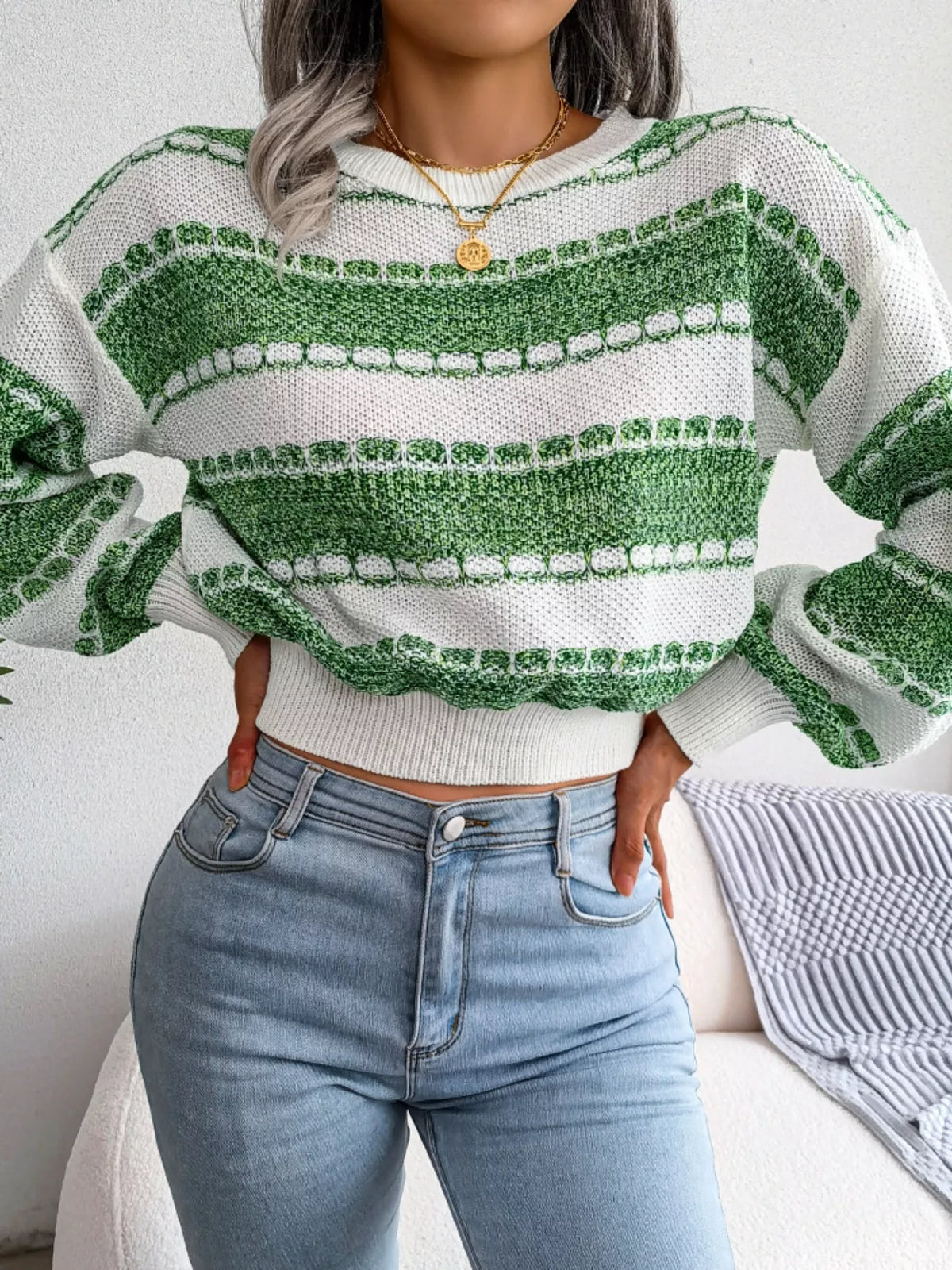 Colour-Block Cropped Knit Jumper