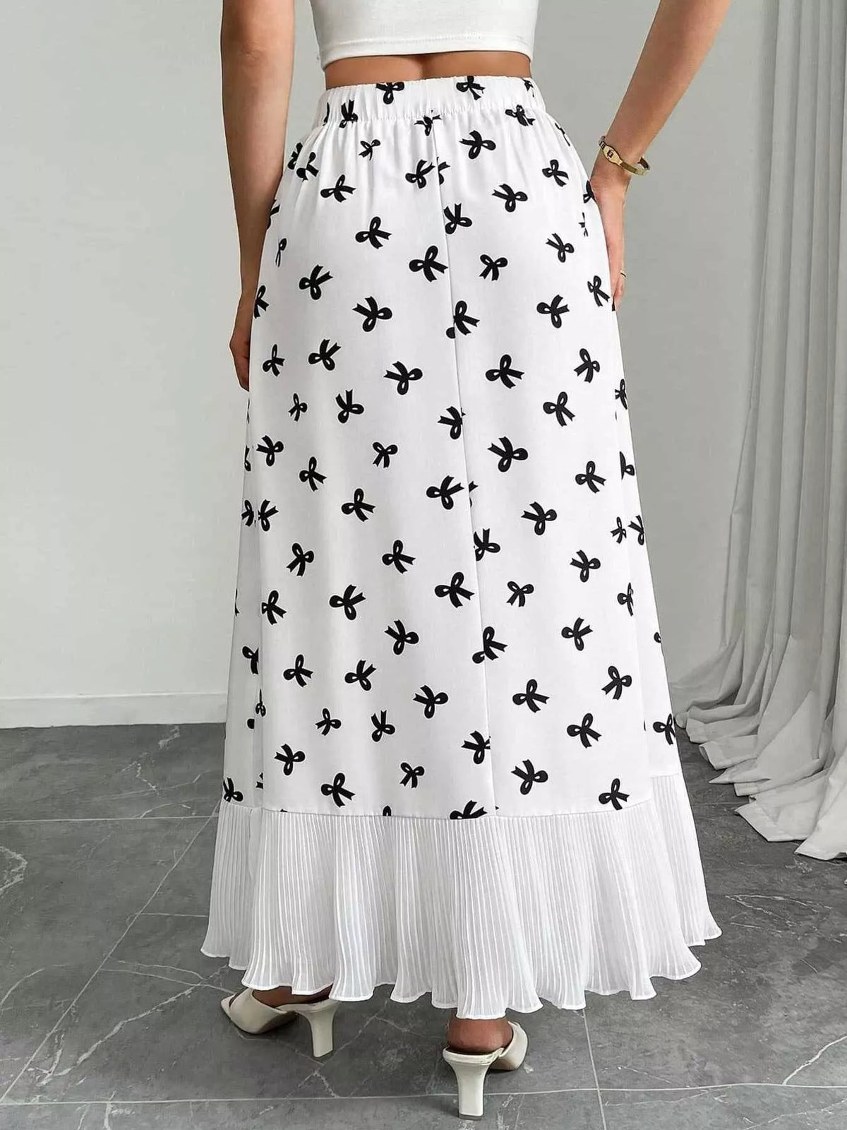 Bow-Print Ruffle-Hem Maxi Skirt