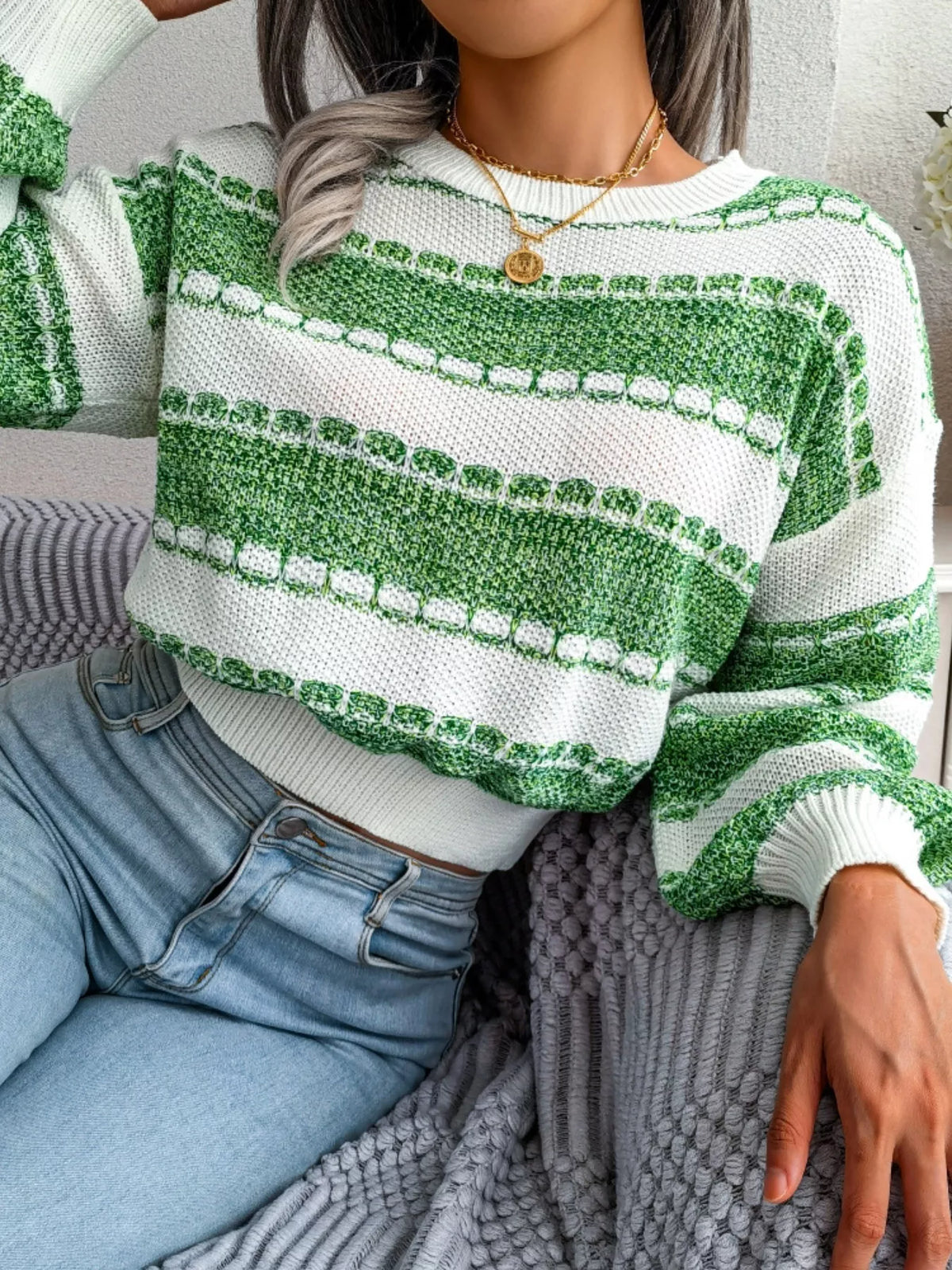 Colour-Block Cropped Knit Jumper
